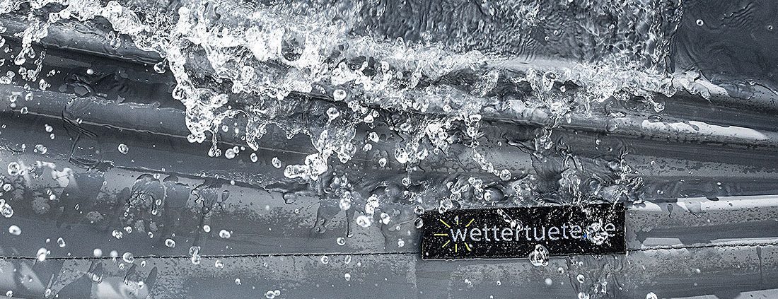 Massanfertiungen im neuen Stoff 2.0. Abdeckhauben nach Maß in Premium Qualität