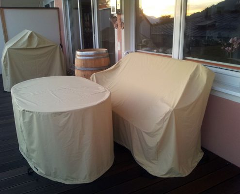 Patio furniture protective cover custom made, made to measure, table, bench cover, oval table cover